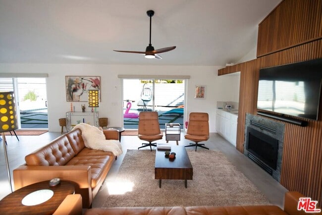 property at 300 W Pico Rd