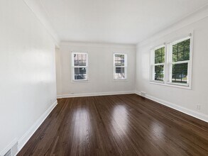 8311 W 35th St in Minneapolis, MN - Building Photo - Building Photo