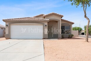 8839 W Manzanita Dr in Peoria, AZ - Building Photo