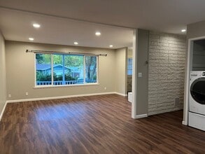 76 Crestview Dr in Quincy, CA - Building Photo - Building Photo