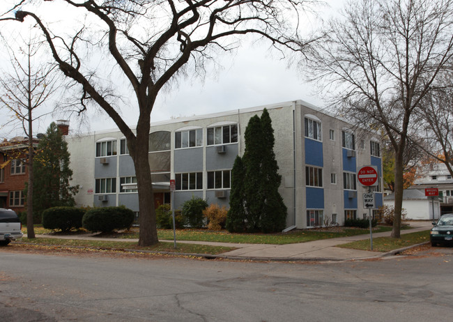 3500 Emerson in Minneapolis, MN - Foto de edificio - Building Photo