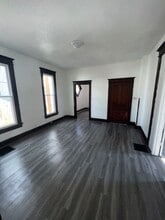 113 W Oregon St in Evansville, IN - Building Photo - Building Photo