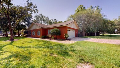 724 Fruit Cove Forest Rd E in Jacksonville, FL - Foto de edificio - Building Photo