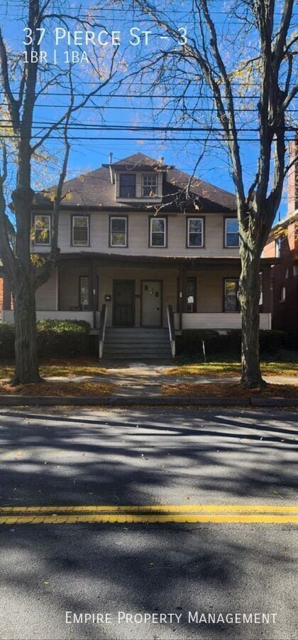 property at 37 Pierce St
