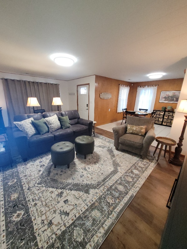 1203 N Main St in Garden City, KS - Building Photo - Building Photo