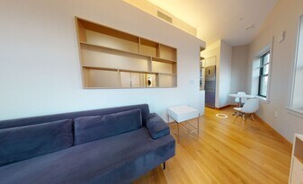 117 Auburn St, Unit 61A in Cambridge, MA - Building Photo