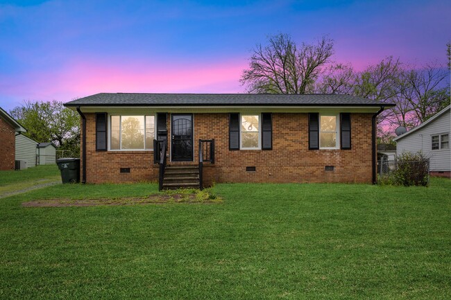property at 1020 Walnut St