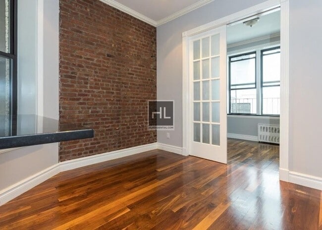 E 25TH ST. in New York, NY - Foto de edificio - Building Photo