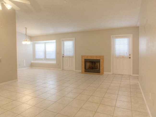 9324 Pavillion Dr in Orlando, FL - Building Photo - Building Photo