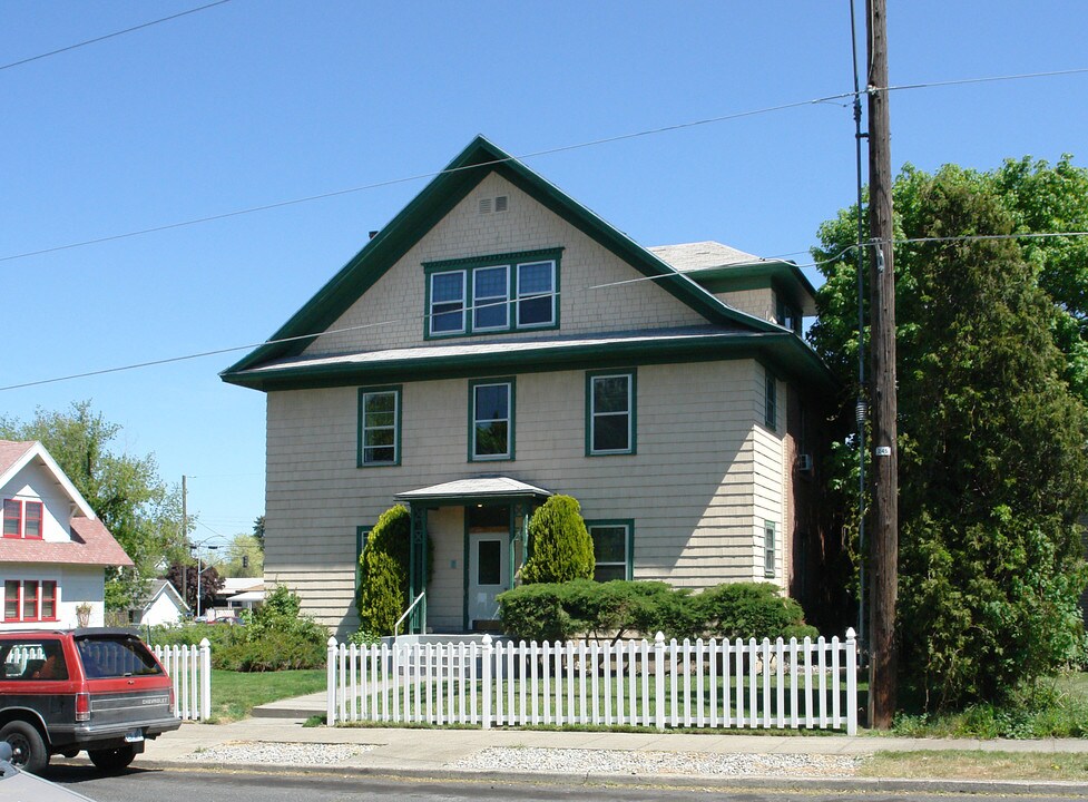 1414-1418 N Lincoln St in Spokane, WA - Building Photo