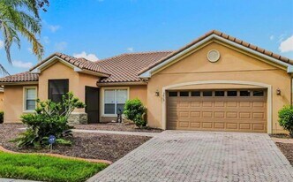 3612 Northwoods Dr in Kissimmee, FL - Building Photo