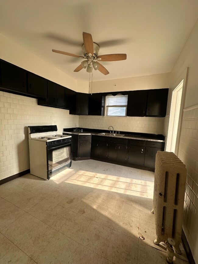 10734 S Prairie Ave in Chicago, IL - Building Photo - Building Photo