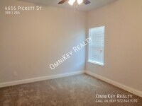 4616 Pickett St photo'