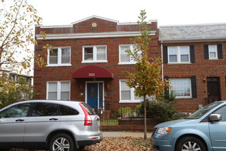 2121 2nd St NW in Washington, DC - Building Photo - Building Photo