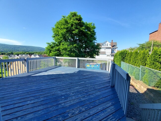 property at 1336 Dartmouth St