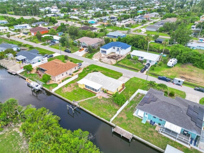 property at 644 Bonita Ct