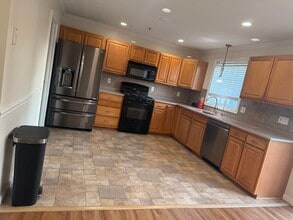 29 Georgetown Dr in Nashua, NH - Foto de edificio - Building Photo