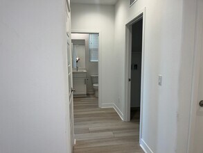 1627 Vlg Grn Wy in Beaumont, CA - Building Photo - Building Photo