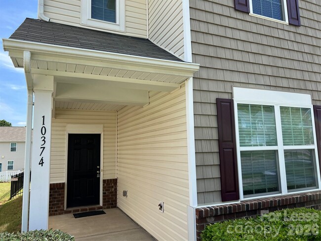 10374 Rutledge Ridge Dr NW in Huntersville, NC - Building Photo - Building Photo