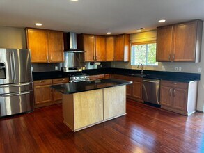 15360 146th Pl SE in Renton, WA - Foto de edificio - Building Photo
