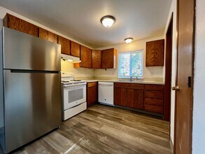 1106 S 18th Ave in Yakima, WA - Building Photo - Building Photo