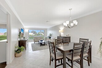 5635 Queen Palm Ct in Delray Beach, FL - Building Photo - Building Photo