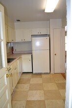 139 E Hill St, Unit #55 in Decatur, GA - Foto de edificio - Building Photo