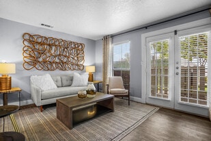 Telegraph Hill in Albuquerque, NM - Building Photo