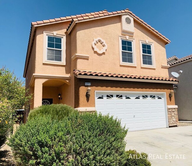 6882 Majestic Palm Dr in Las Vegas, NV - Building Photo - Building Photo