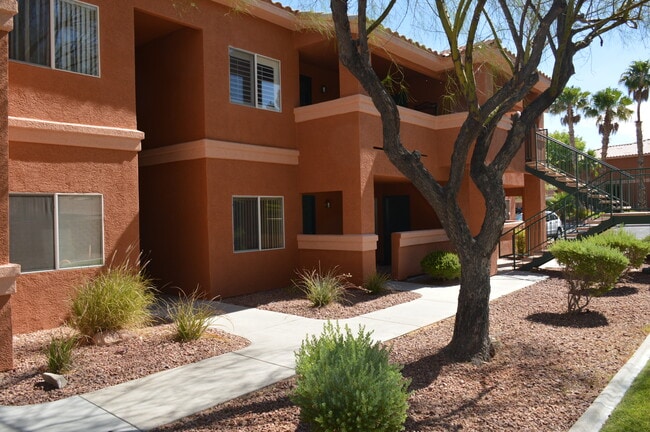 378 Colleen Ct, Unit F