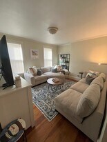 23 Boynton St in Boston, MA - Building Photo