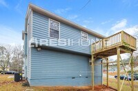 7124 Babbling Brook Dr photo'