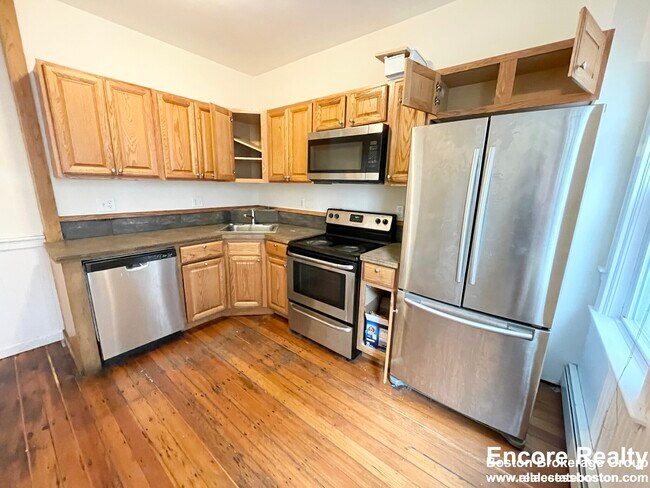 property at 1 Folsom Ave