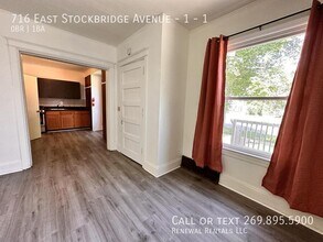716 E Stockbridge Ave in Kalamazoo, MI - Building Photo - Building Photo