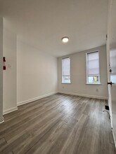 894 N 42nd St, Unit 1st Floor in Philadelphia, PA - Foto de edificio - Building Photo