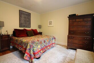 30 Addington Rd in Brookline, MA - Foto de edificio - Building Photo