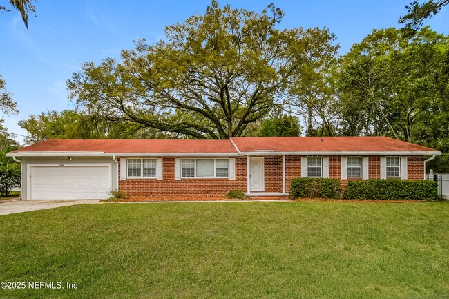 property at 1921 Buff Ln