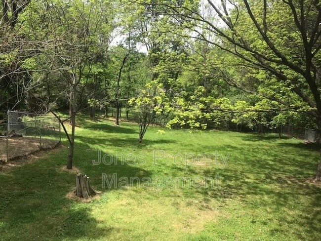 809 N Main St in China Grove, NC - Building Photo - Building Photo