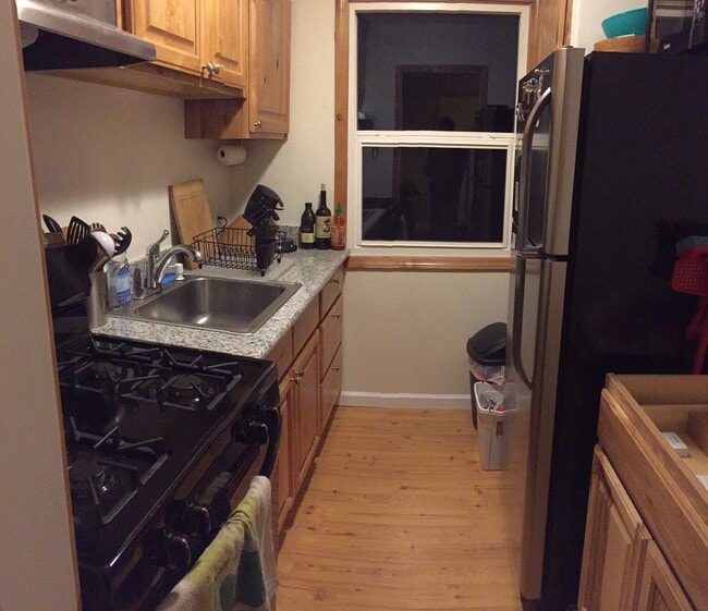 2565 Pinter Ave, Unit Unit 1 (Front, 2bd/1ba) in South Lake Tahoe, CA - Building Photo - Building Photo