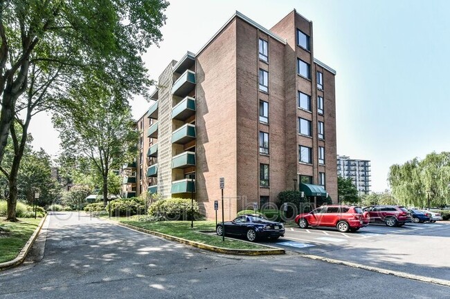 property at 6147 Leesburg Pike
