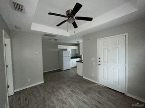 1405 Quitaca Dr in Edinburg, TX - Building Photo - Building Photo