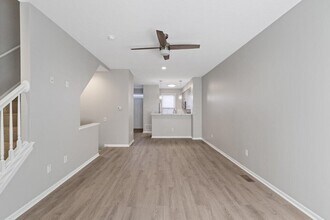 801 S Front St in Columbus, OH - Building Photo - Building Photo