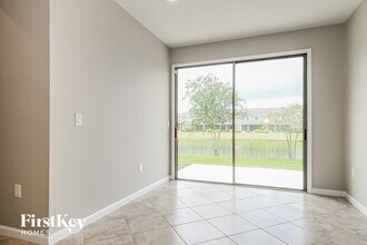 14064 Corrine Cir in Jacksonville, FL - Building Photo - Building Photo