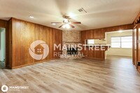 1115 Baymeadow Dr in Houston, TX - Building Photo - Building Photo