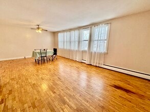 765 Mitchell St in Fredericton, NB - Building Photo - Building Photo