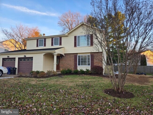 901 Redbud Ln NE in Leesburg, VA - Building Photo - Building Photo