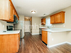 151 Union Ridge Dr in Englewood, OH - Building Photo - Building Photo