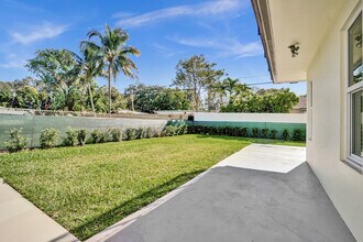 960 SW 28th St in Fort Lauderdale, FL - Building Photo - Building Photo