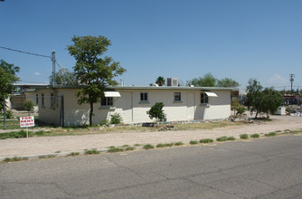 1920 N 10th Ave in Tucson, AZ - Building Photo - Building Photo