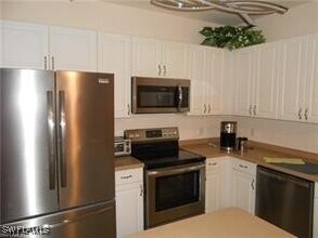 9621 Spanish Moss Way in Bonita Springs, FL - Building Photo - Building Photo